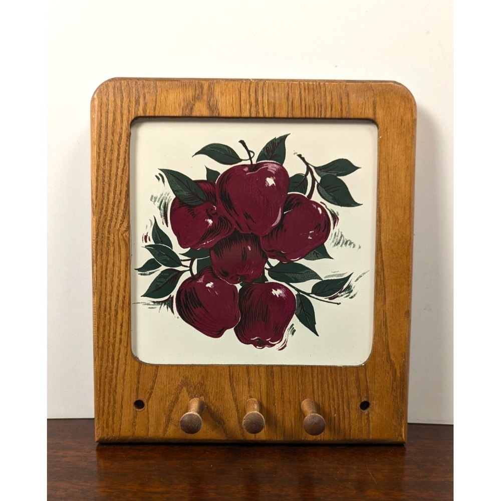 Vintage Oak Wooden Wall Key Holder Apple Decor 3 Peg Rack Country Farmhouse - Picture 2 of 6
